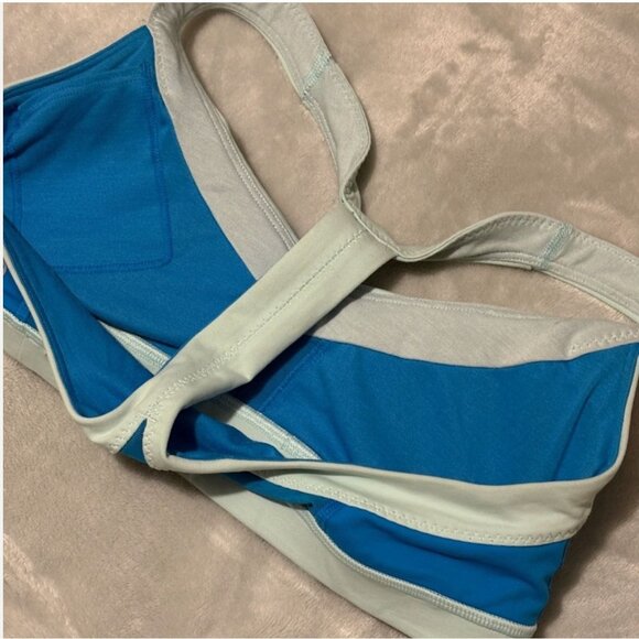 Lululemon Run Sprint Sports Bra Beach Blanket Blue Medium Support Racerback 6 - Picture 4 of 7